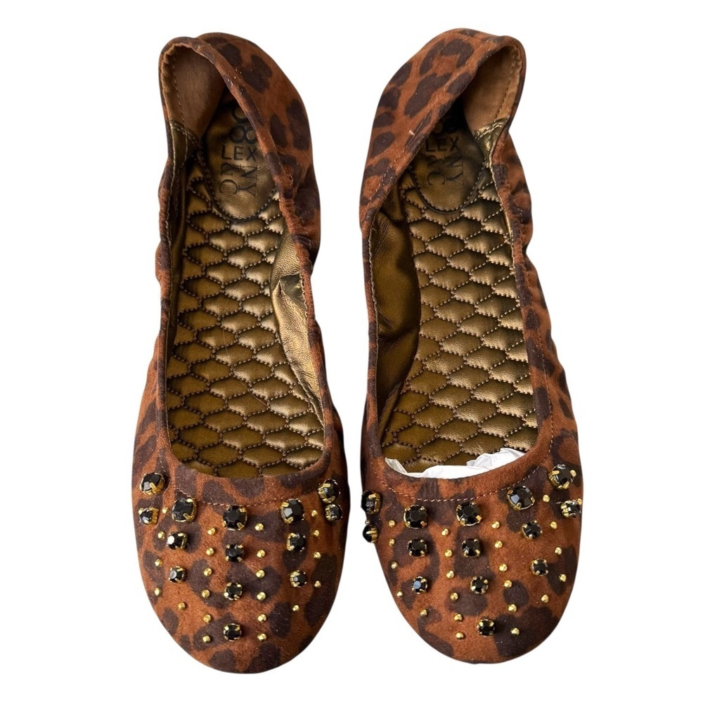 New York & Company Bryant Ballet Flats Leopard Print Women’s 9 NIB Studded Toe